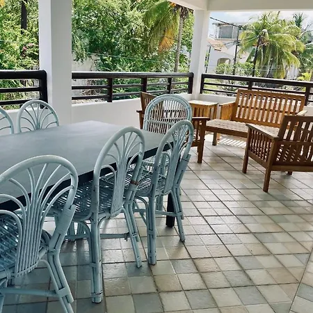 Premium Beach Apartment Avec Grande Terrasse Privee Les Cerisiers Flic en Flac Exterior photo